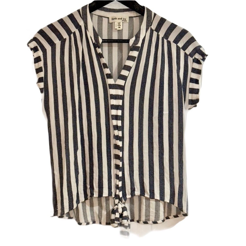 Short Sleeve Tie Front Blouse